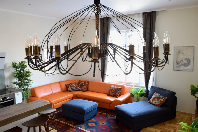 Luxury Apartment by Hi5 - Király street Suite — отзывы гостей и цены