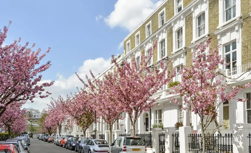London Chelsea, Big 2 People Studio Apartment — отель с удобным расположением в Лондоне