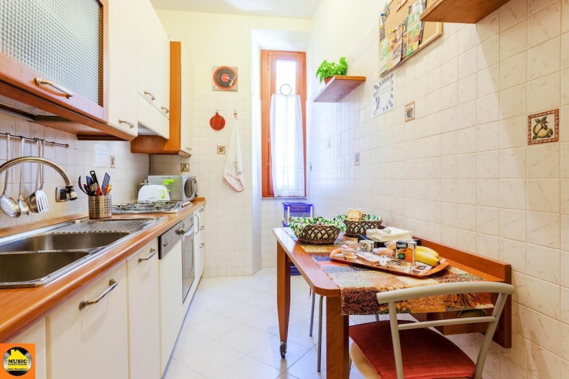 Apartment with 3 Bedrooms in Roma, with Wonderful City View And Wifi - 10 Km From the Beach — комфортный отель в Риме