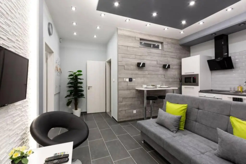 Premium Apartment by Hi5 - Central 1 bedroom (217) — отель с удобствами в Будапеште