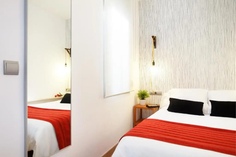 Feelathome Center Apartments — отзывы гостей и цены