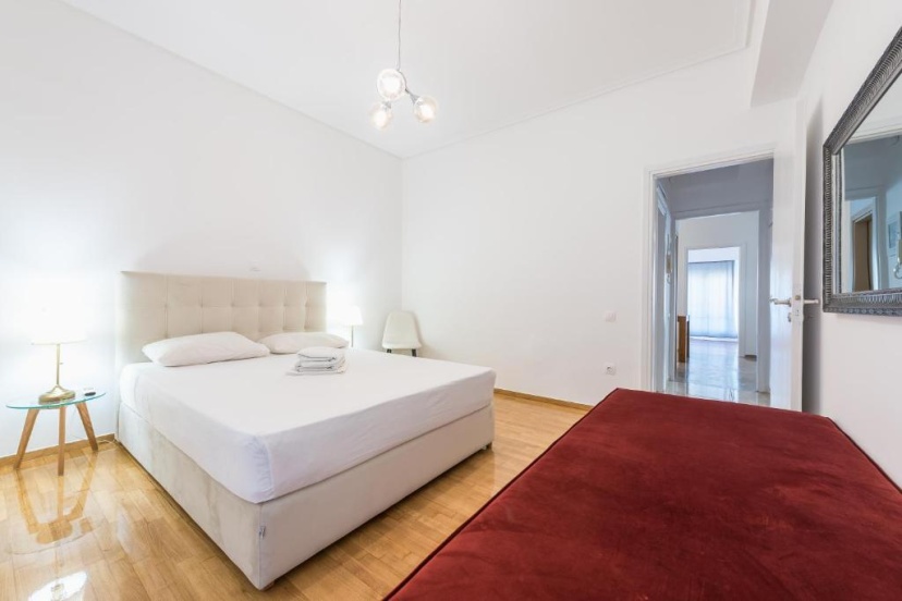 Victoria Diamond Suites Apartments — отель с удобствами в Афины
