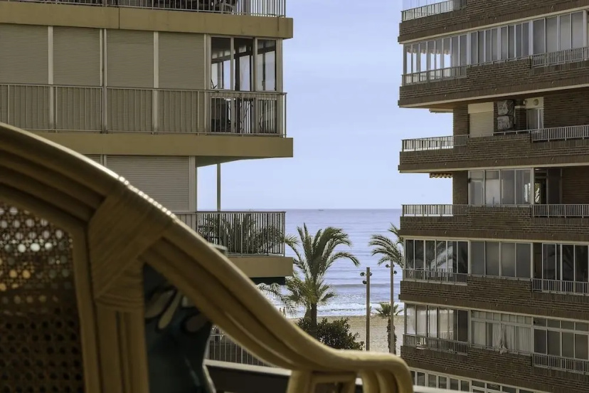 Apartment in San Juan Beach — отель с удобствами в Аликанте