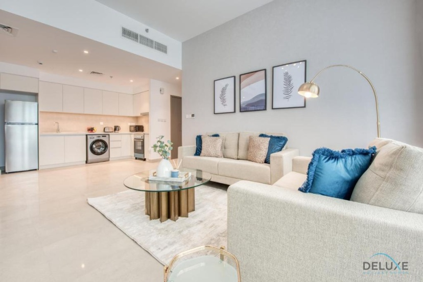 Цены на Surreal 2 BR Apartment at Creek Horizon Tower 1 by Deluxe Holiday Homes в Дубае