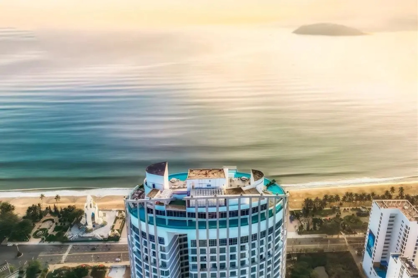 LYN Premier Studio Panorama Nha Trang — комфортный отель в Нячанге