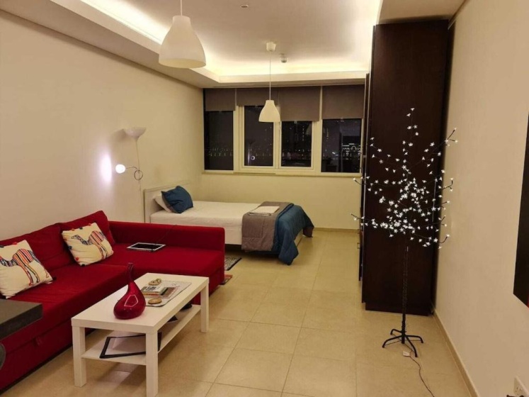 Studio with Charming View. Viva Bahriya The Pearl. Direct Beach Access. — отель с удобным расположением в дохе