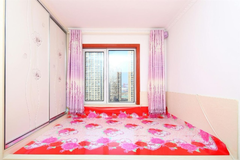 Blessed Family Seaview Apartment 1601 — забронировать отель в Циндао