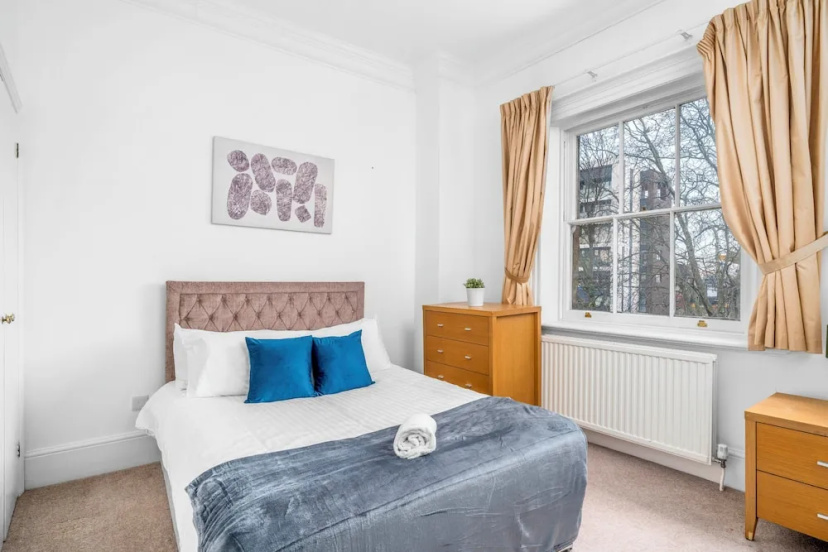 Luxury 2bed by 02 Arena & Excel With Free Parking — комфортный отель в Лондоне