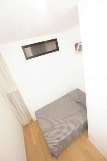 Location F3 Fontenay-Aux-Roses — отель с удобным расположением в Париже
