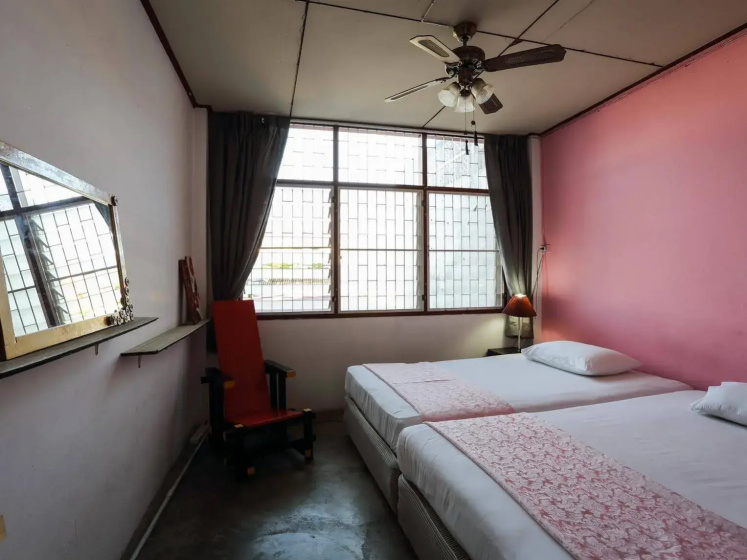 Phuket 43 Guesthouse 3 — отель в Пхукете, Таиланд