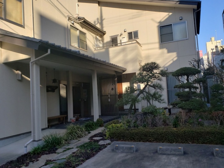 Ryokan Fuji — отель с удобствами в Токио