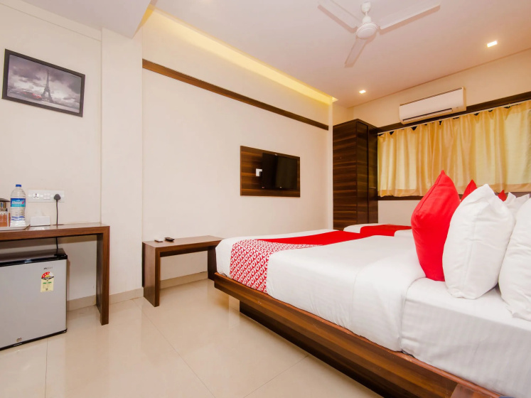 OYO 14984 Hotel Mumbai International — забронировать отель в Мумбаи