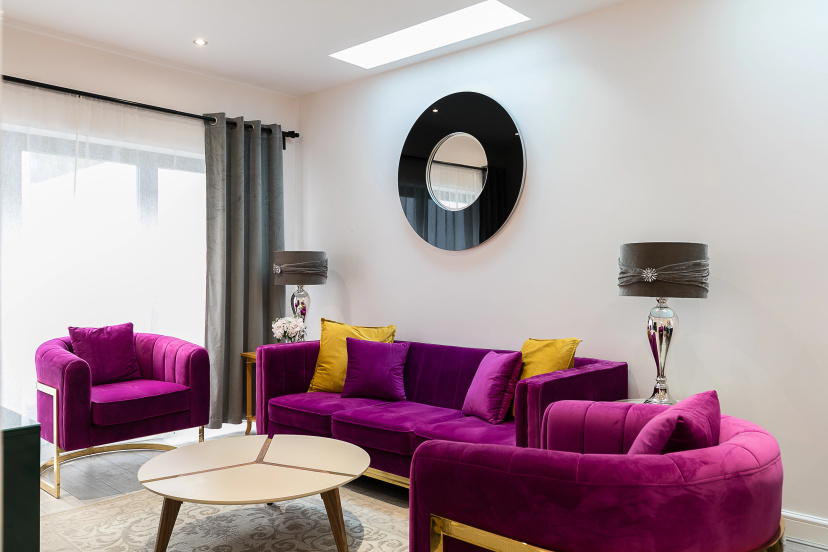 Designer 2-bed 2-bath Apartment With a Garden — забронировать отель в Лондоне
