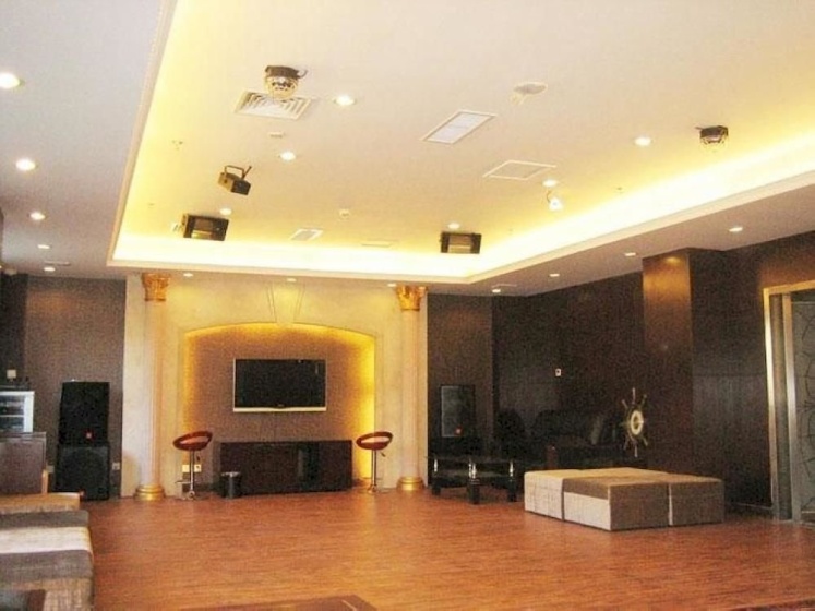 Yuanlin Hotel Beijing — отель с удобствами в Пекине