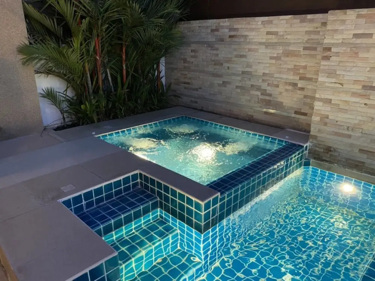 Luxury Pool villa C16 - 4BR 8-10 Persons — комфортный отель в Паттайе