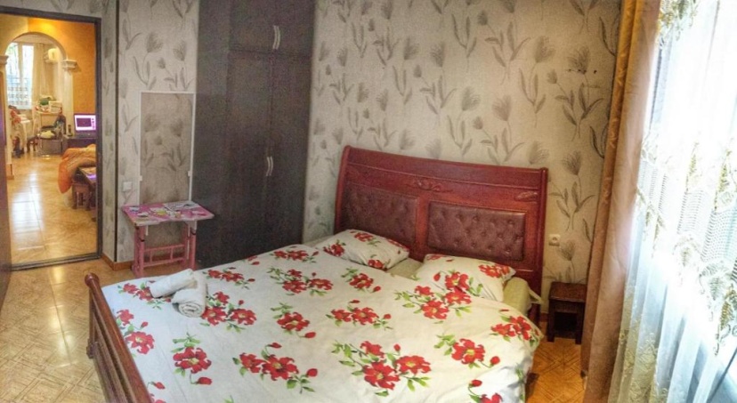 Guest House Mzevi Lana — отель с удобным расположением в Батуми