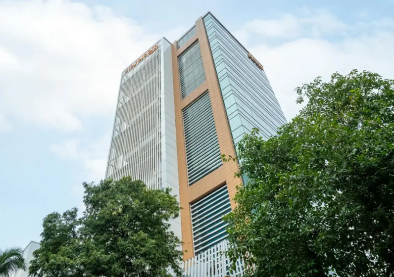 Сравните цены на Bloom Hotel - BKC Kalina в Мумбаи