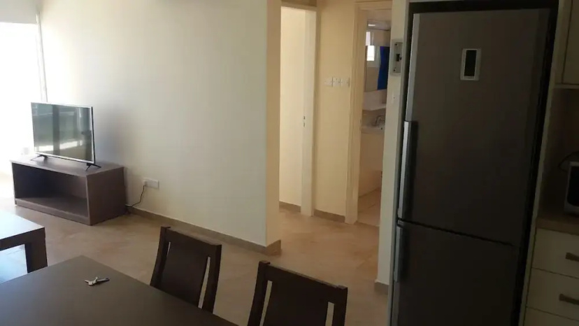 Sandy Beach Apartment 15 — отель с удобствами в Ларнака