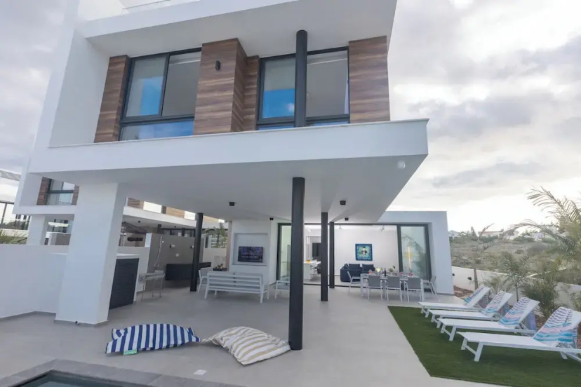 Protaras Aqua Pearl Villa Aq18 — отель с удобным расположением в Протарас