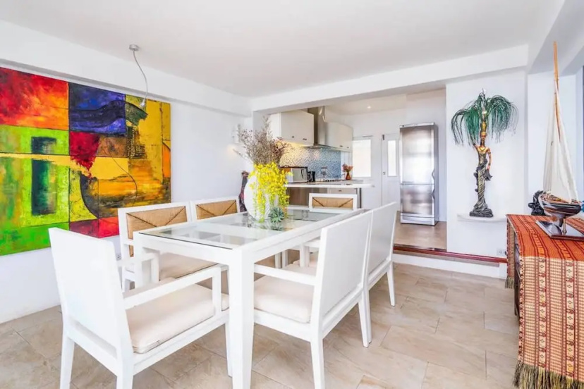1 Bedroom Beach Front Villa Bangrak — отель с удобным расположением в Кохе
