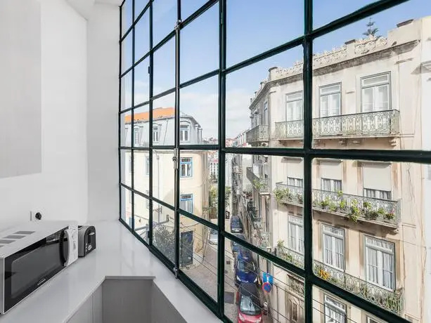 Lisbon Serviced Apartments - Castelo S. Jorge — отель с удобствами в Лиссабоне