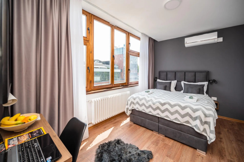 Modern and Bright Duplex - Main Street 3 — отель в Сараево, Босния и Герцеговина