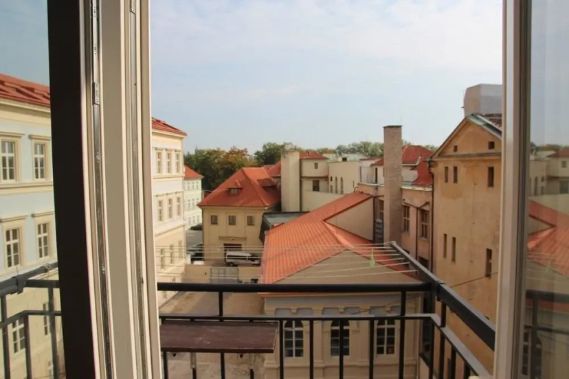 Prague Heartbeat Apartment — забронировать отель в Праге