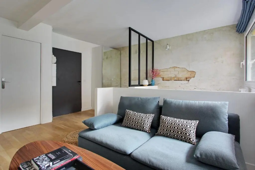 Цены на Pick a Flat's Apartment in Eiffel Tower - rue Boulevard de Grenelle в Париже