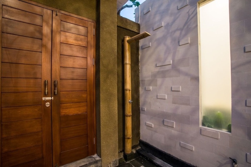 Sivart Villa — забронировать отель в Кута
