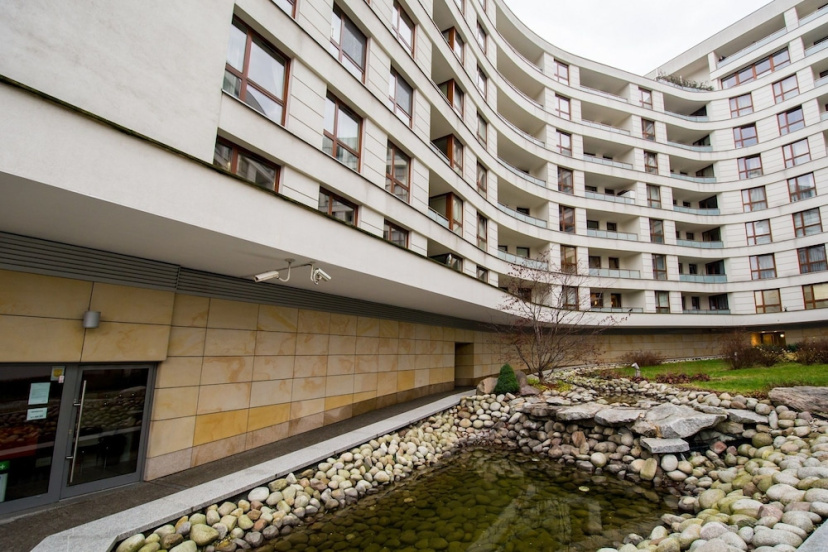 Chlodna PS Apartments — отель в Варшаве, Польша