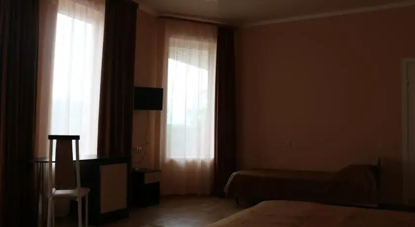Guest House Adel — забронировать отель в Архипо-Осиповке