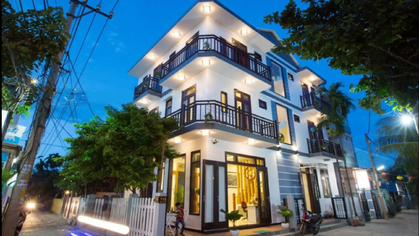 Quynh Chau Homestay — забронировать отель в Дананге
