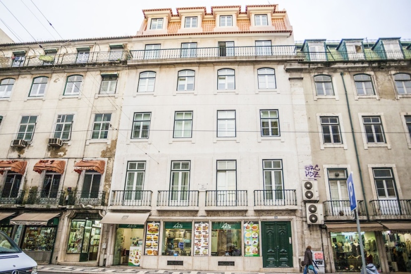 LxWay Apartments Fanqueiros — отель с удобствами в Лиссабоне