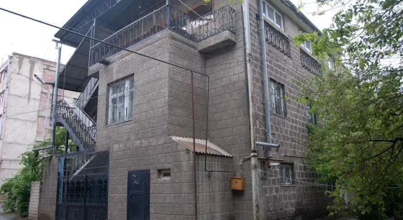 Цены на Lami Guest House в Gyumri