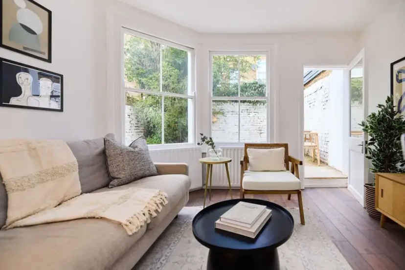 The Maida Hill Hideout - 2bdr Flat With Courtyard — отзывы гостей и цены