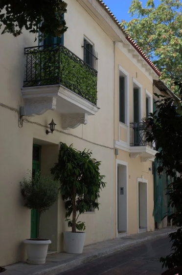 Athenian niche in Plaka — забронировать отель в Афины
