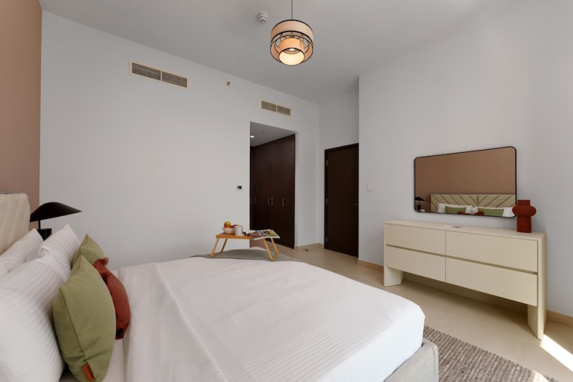 Maison Privee - Luxury Apt with Burj Khalifa Vw & Direct Mall Access — отзывы гостей и цены