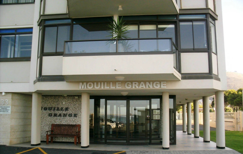 Mouille Grange 203 - Apartment 3 — отель в Кейптауне, Южноафриканская Республика