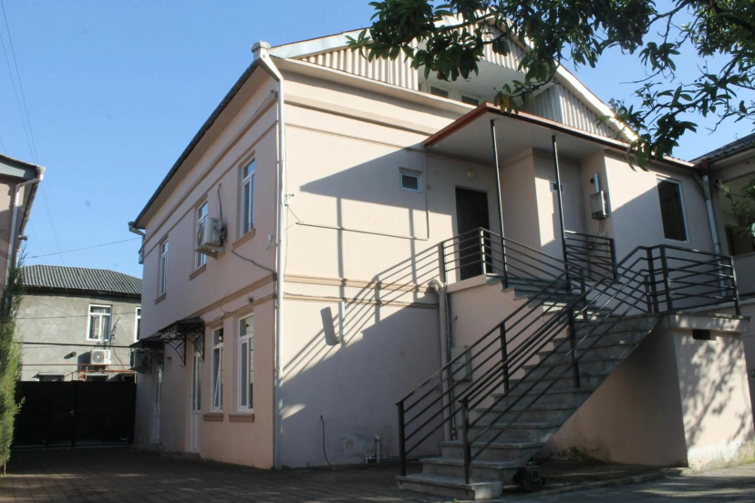 Iren Apartment — комфортный отель в Батуми