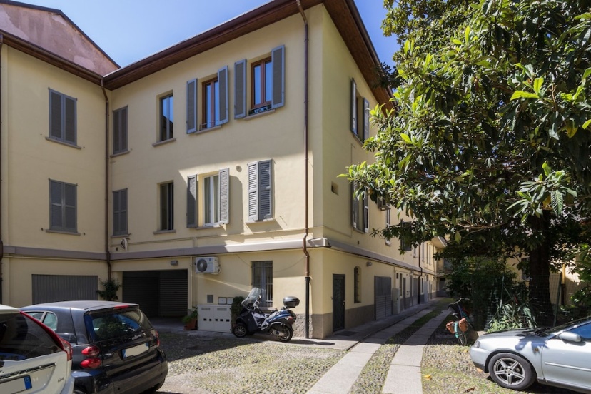 Milano Apartments - Sant'Agostino — комфортный отель в Милане