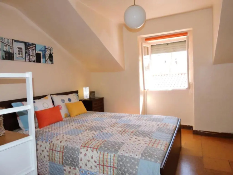 Apartment Gloria — отель с удобствами в Лиссабоне