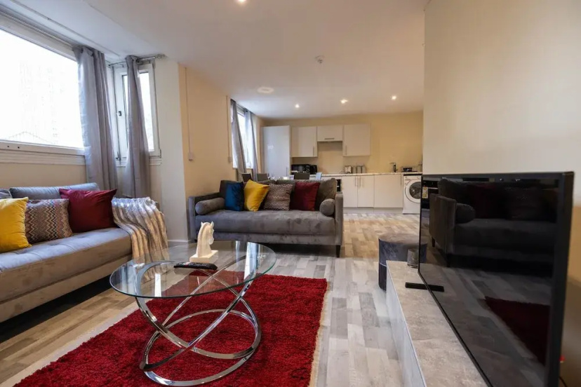 3bed Apt -city-8guests-freeparking-fastwifi — отель с удобствами в Лондоне