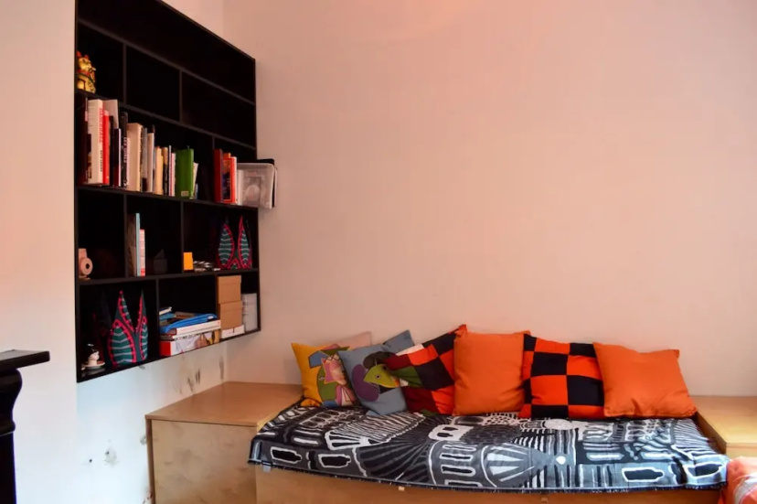 Spacious Apartment for 4 in Trendy Shoreditch — забронировать отель в Лондоне