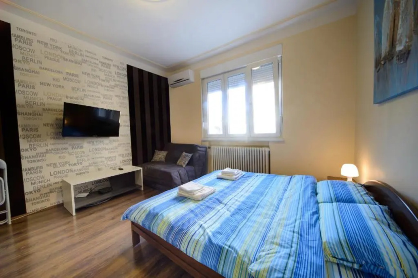 Parliament Apartment — отзывы гостей и цены