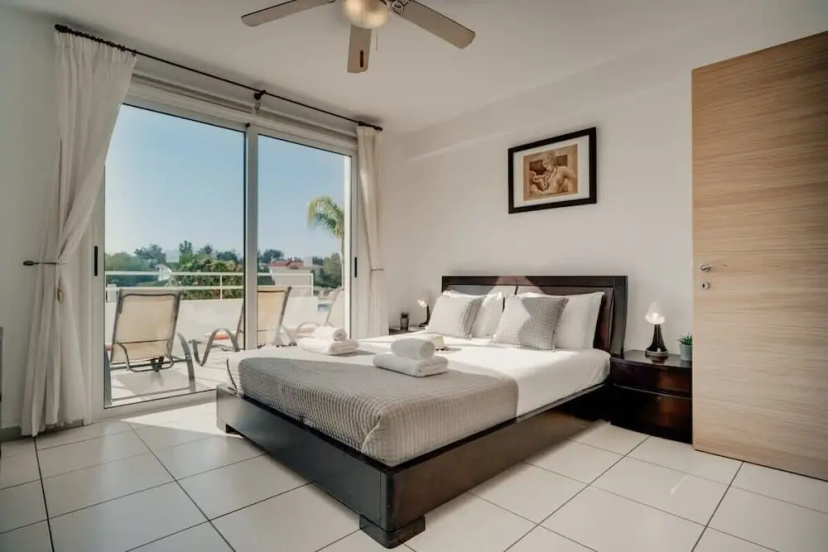 Narcissos Nissi Beach Apartment C5 — комфортный отель в Айя-Напа
