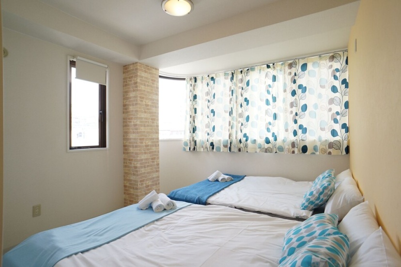 Osaka Village Apartment — отель с удобствами в Осаке