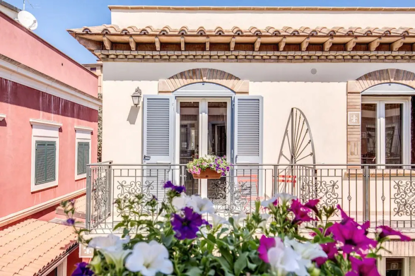 Aurelia Vatican Suites — отель в Риме, Италия