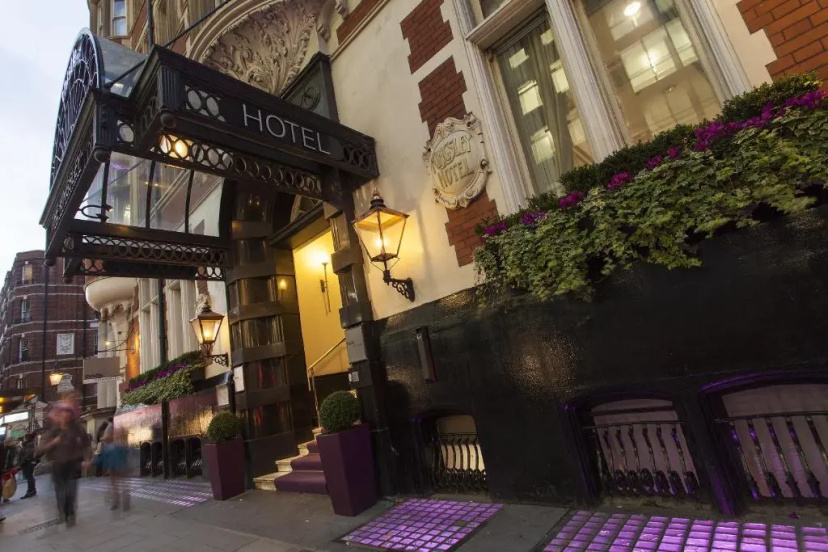 Thistle London Holborn — отель с удобным расположением в Лондоне