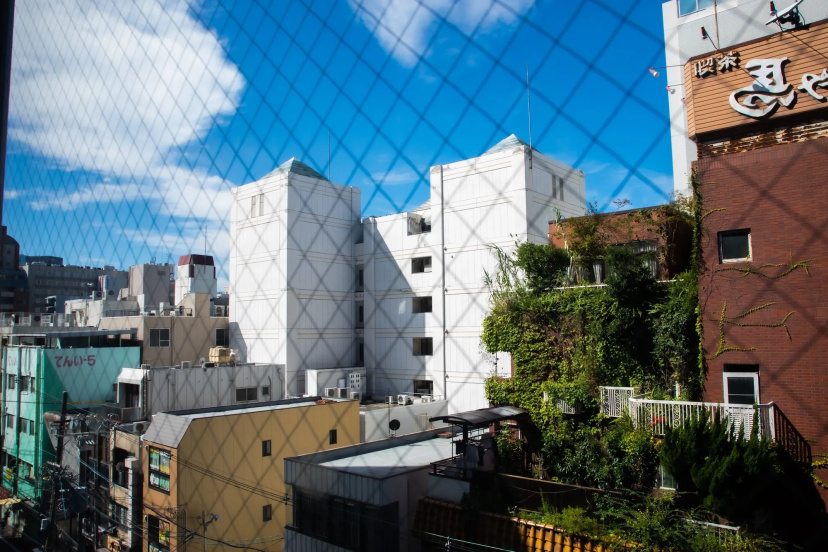 Quintessa Hotel Osaka Shinsaibashi Comic&Books — отель с удобствами в Осаке