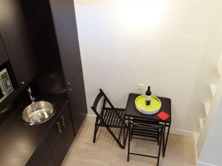 Appartement Hauteville 3 — отель в Париже, Франция